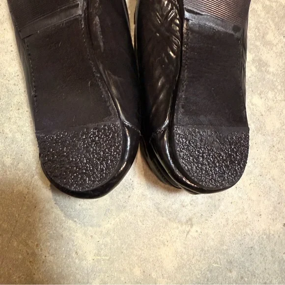 Prada Patent Leather Moccasin Driving Loafers Black Flats Gold Logo Designer 6.5 - Picture 8 of 9